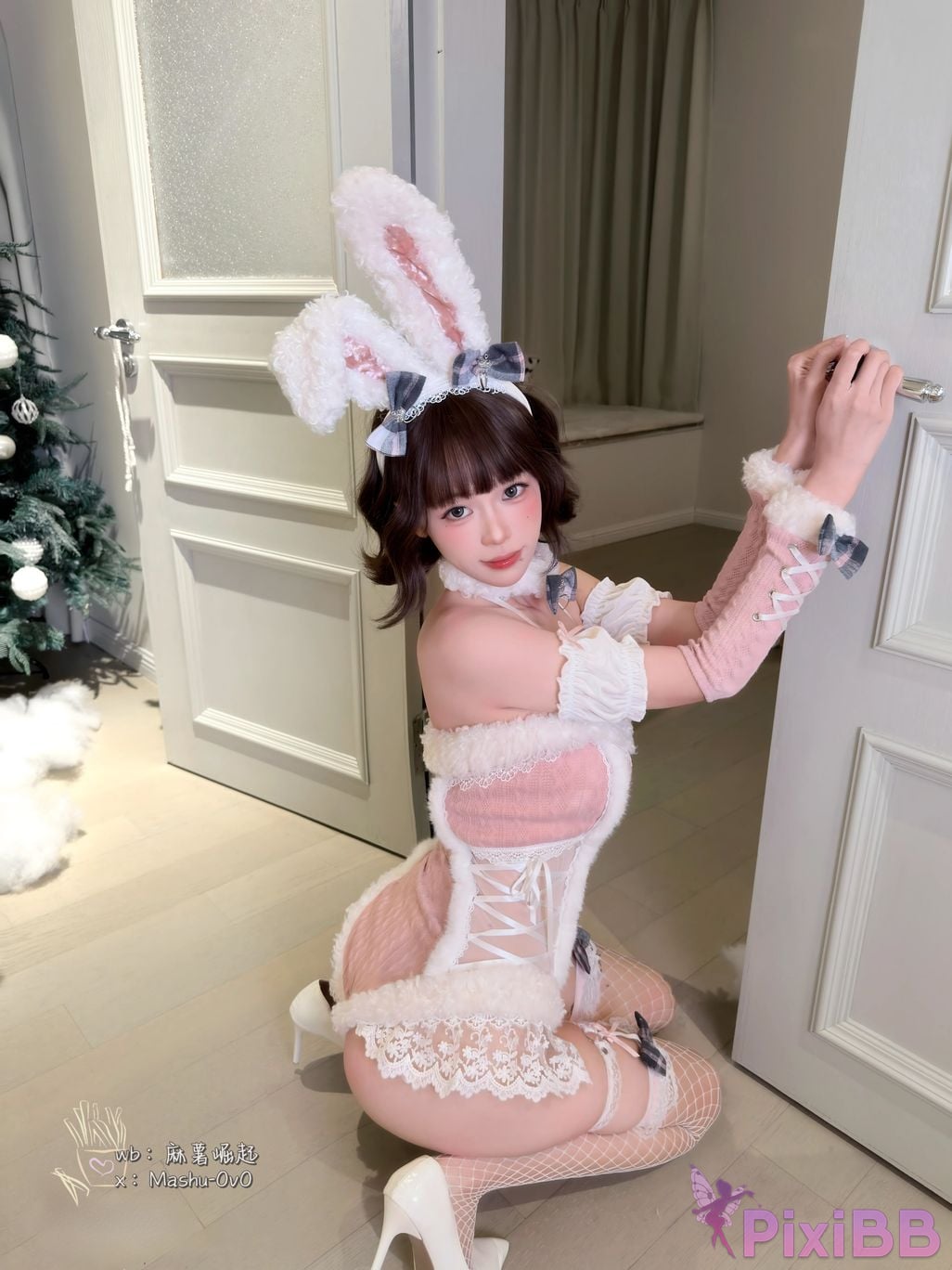 Cosplayer Mochi is delicious Domestic rabbit in snow season PixiBB.COM 013