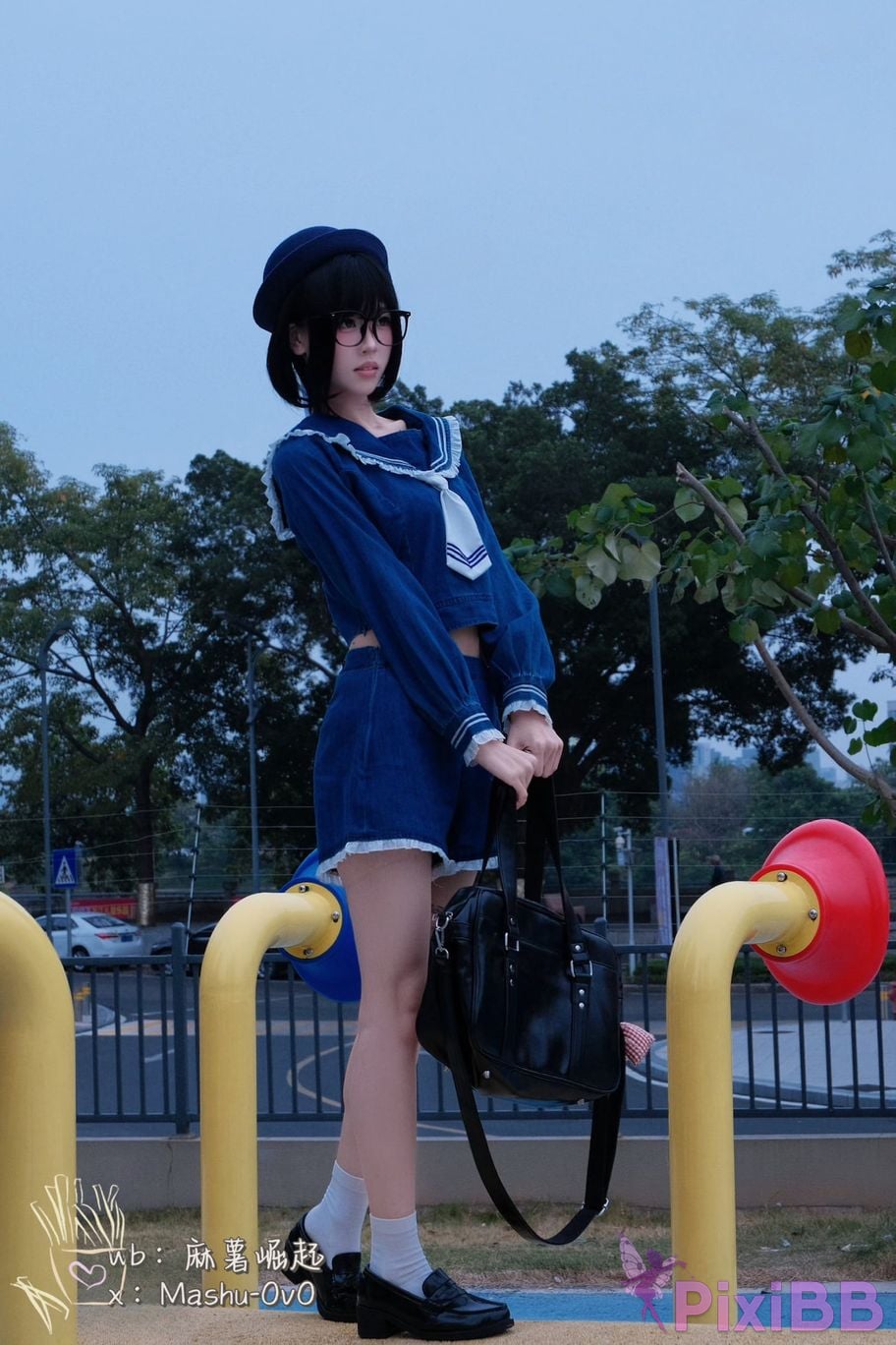 Cosplayer Mochi is delicious little sailor PixiBB.COM 015