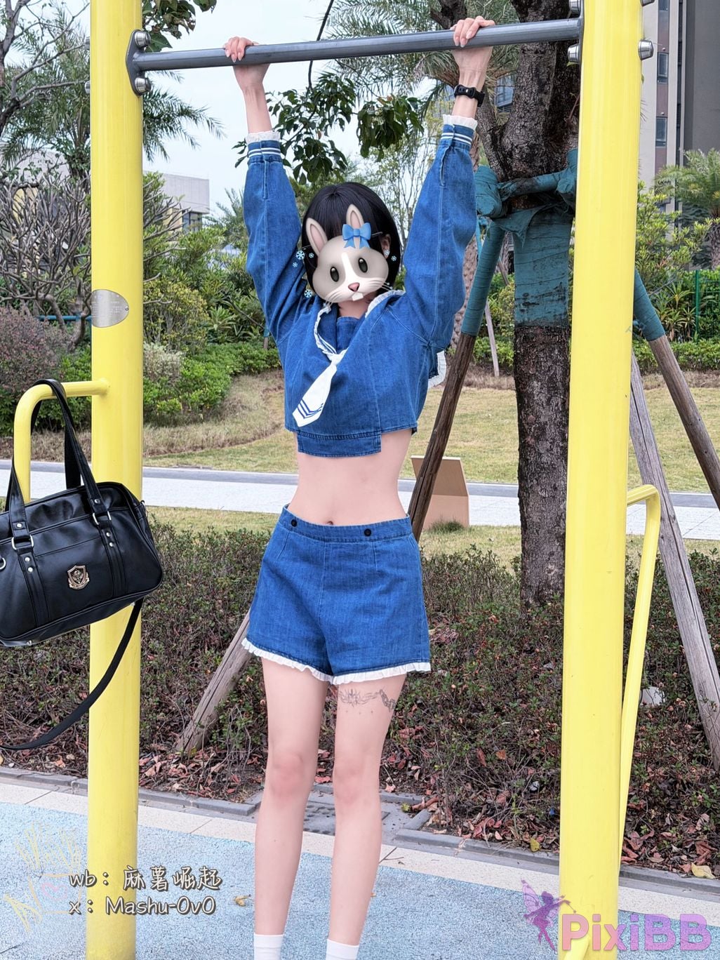 Cosplayer Mochi is delicious little sailor PixiBB.COM 020