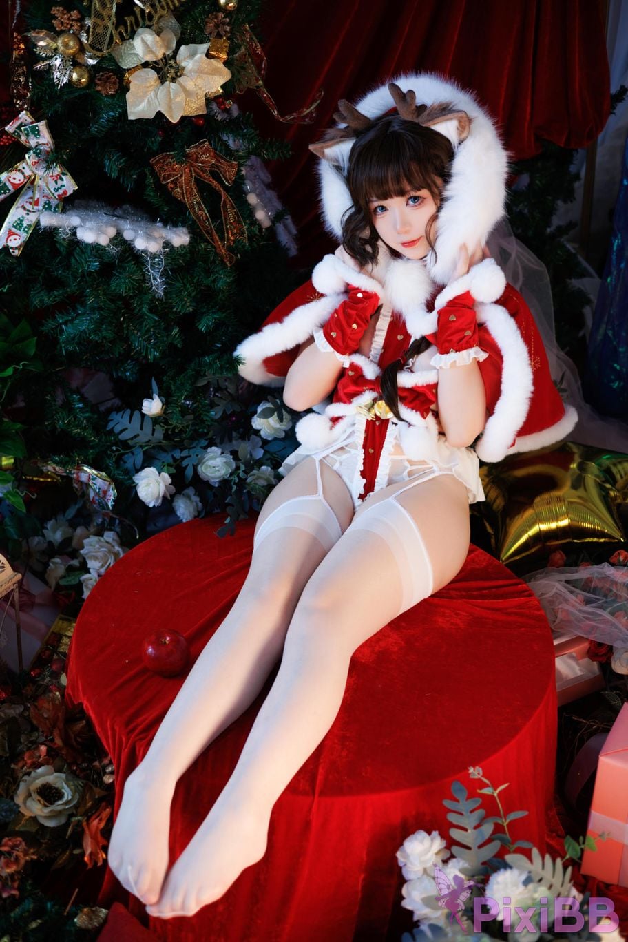 Cosplayer Sakura chan w Christmas deer PixiBB.COM 019