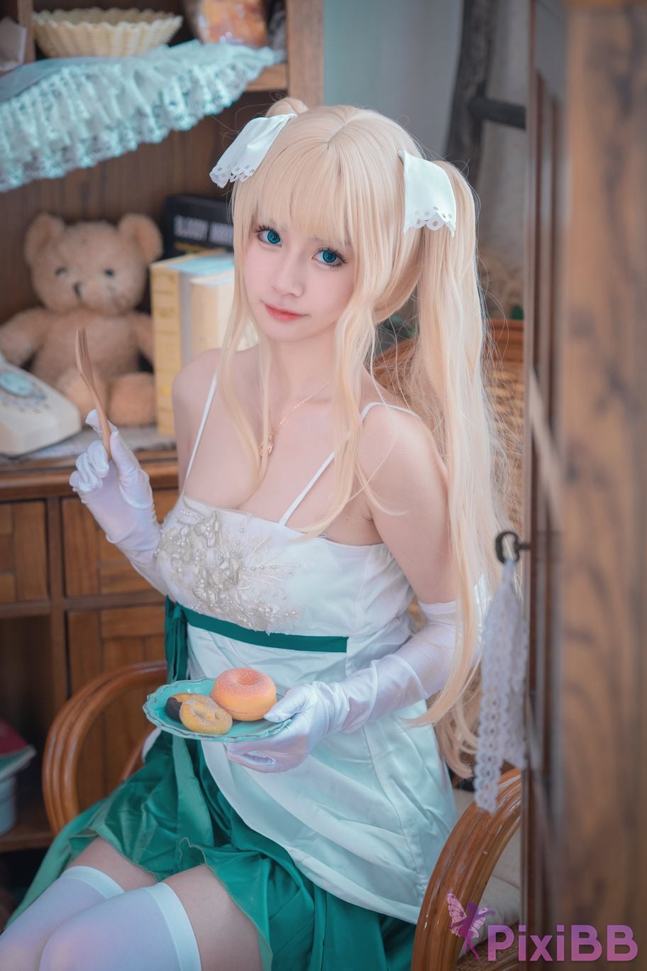 Cosplayer cat adult dress 26 PixiBB.COM 007