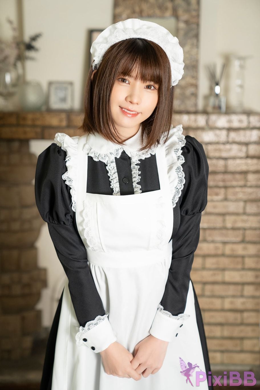 Japanese Idol Enako maid army princess moon change jigra PixiBB.COM 029
