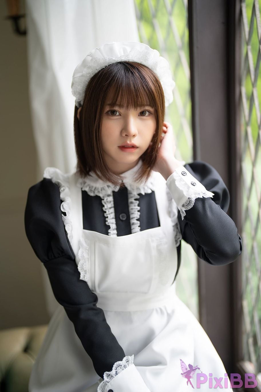 Japanese Idol Enako maid army princess moon change jigra PixiBB.COM 041