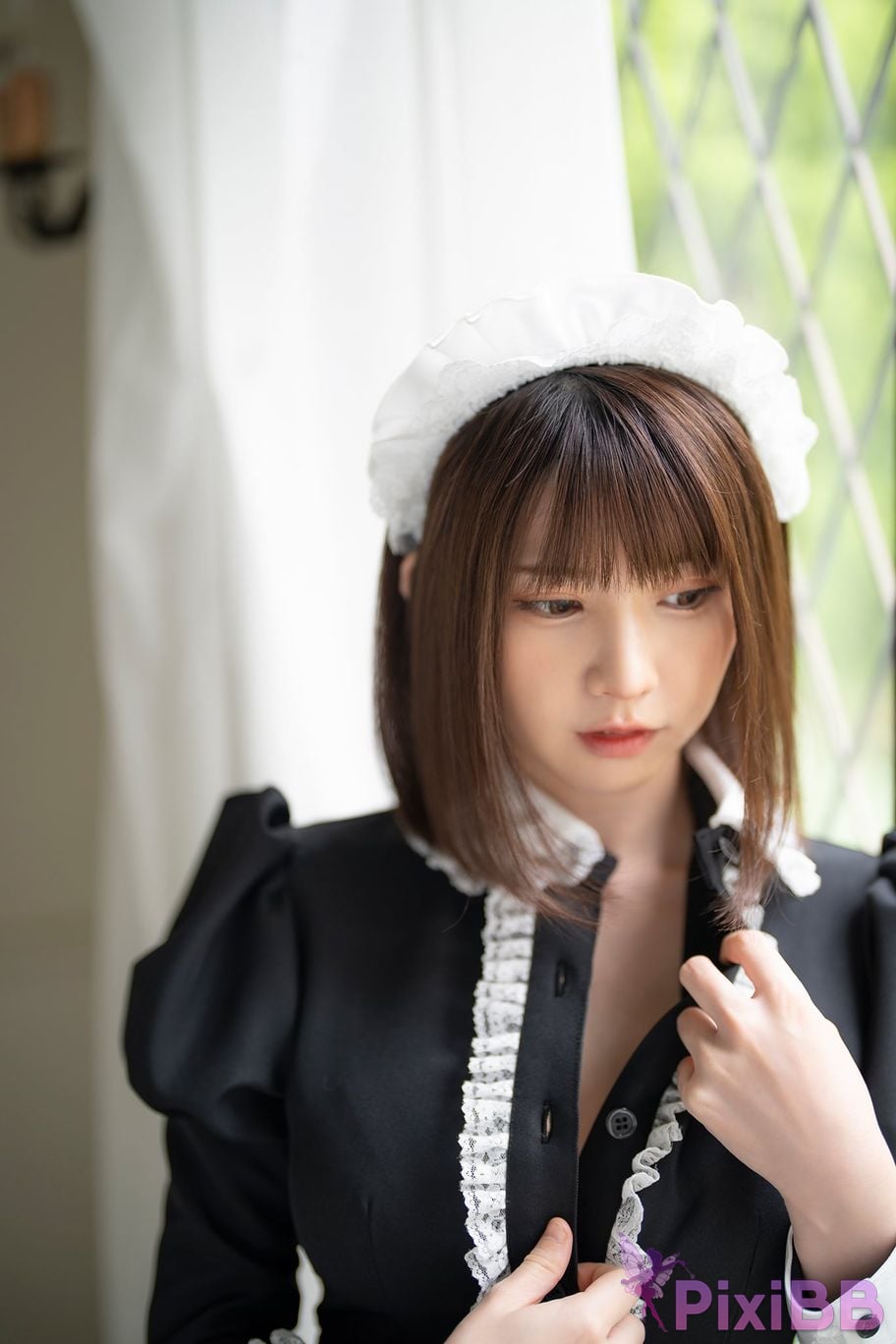 Japanese Idol Enako maid army princess moon change jigra PixiBB.COM 045