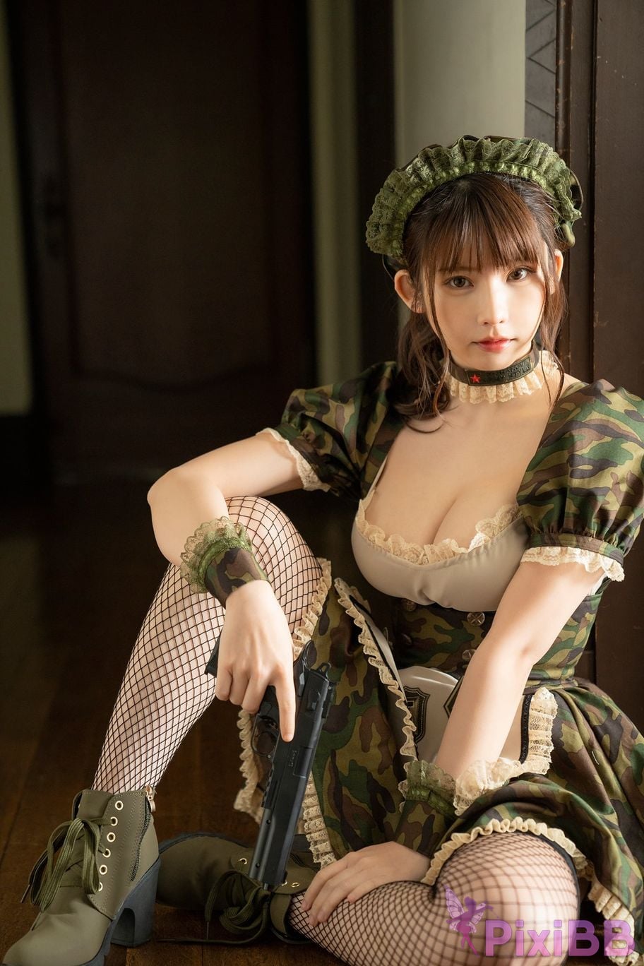 Japanese Idol Enako maid army princess moon change jigra PixiBB.COM 070