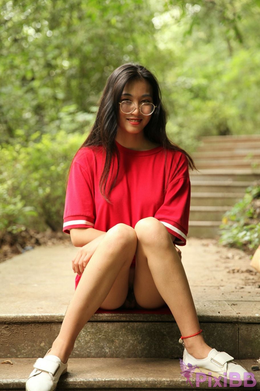 Private Photoshoot Fangfang Long legged lady outdoors Full scale private shooting PixiBB.COM 035