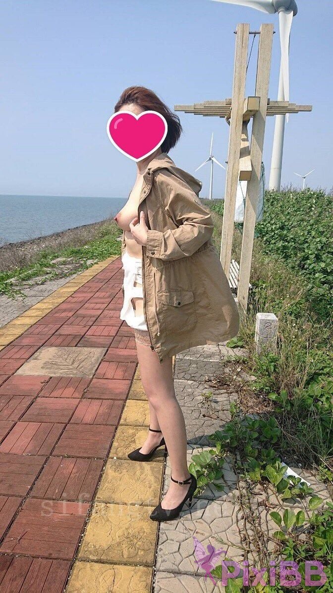 OtherXXX sex777 Married woman 77 Big tits slutty wife Exposing training benefits in front of others PixiBB.COM 252
