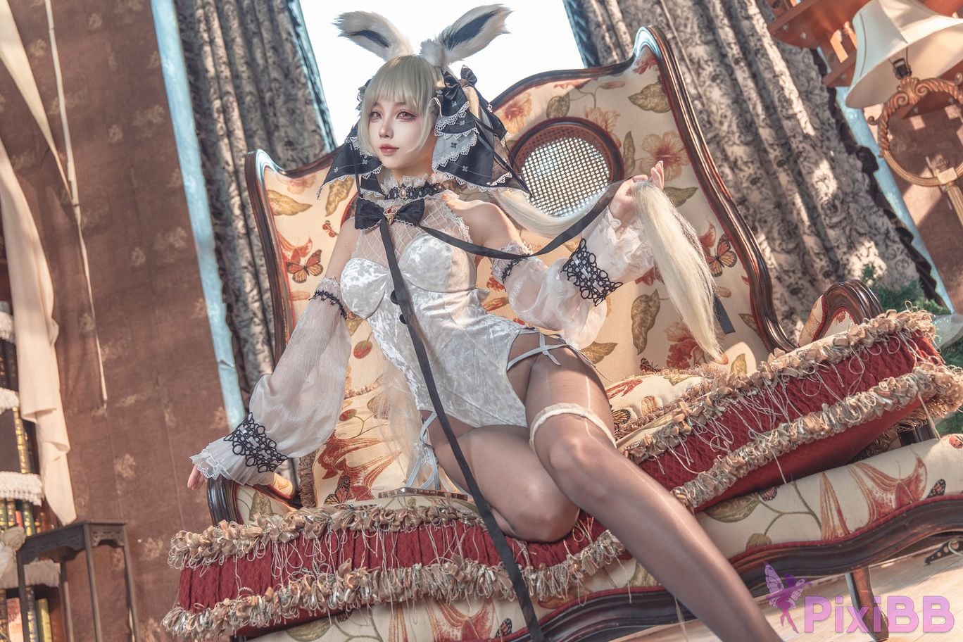 Cosplayer fox jiujiu azur lane Awesome white bunny girl PixiBB.COM 008