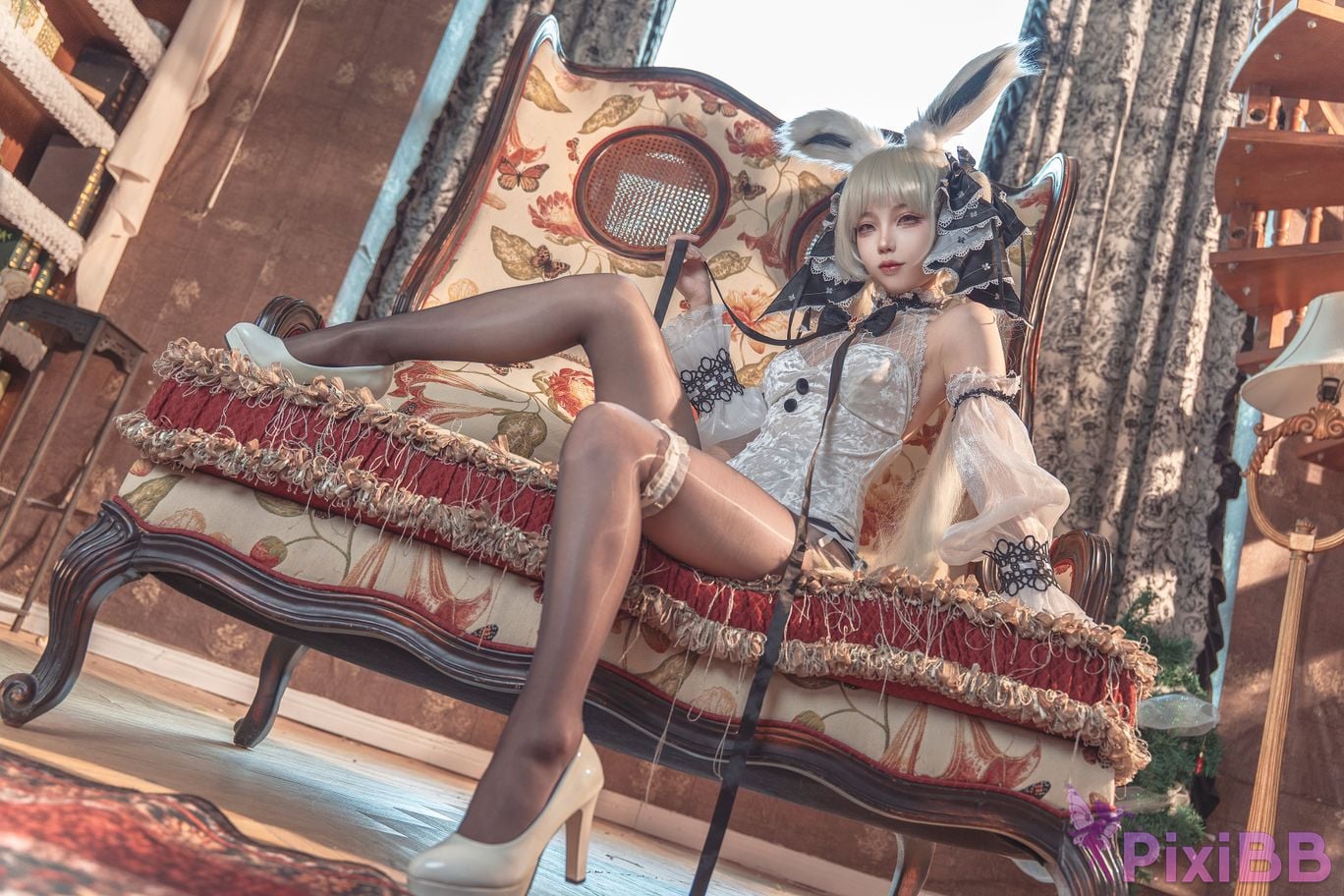 Cosplayer fox jiujiu azur lane Awesome white bunny girl PixiBB.COM 009