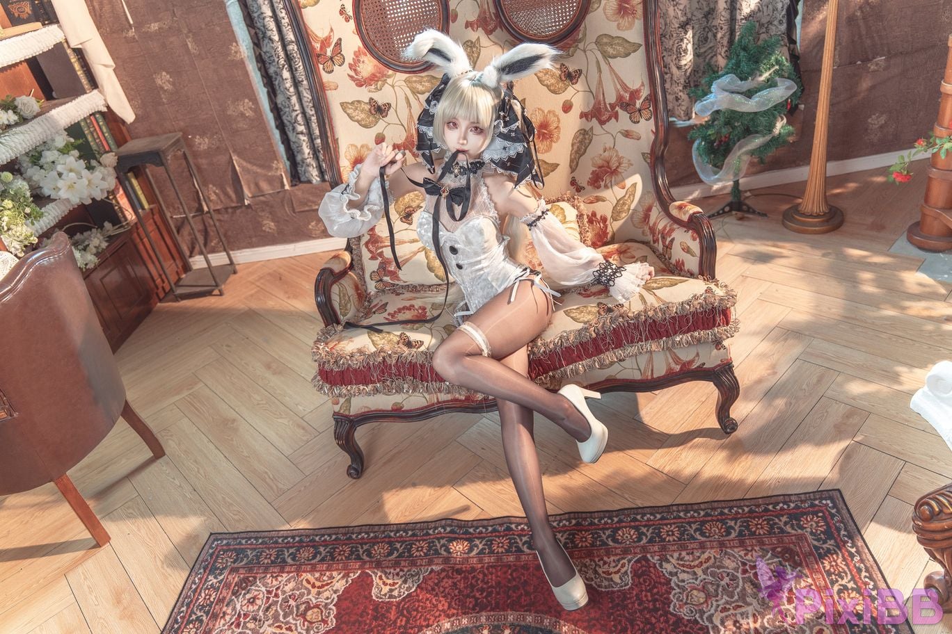 Cosplayer fox jiujiu azur lane Awesome white bunny girl PixiBB.COM 011