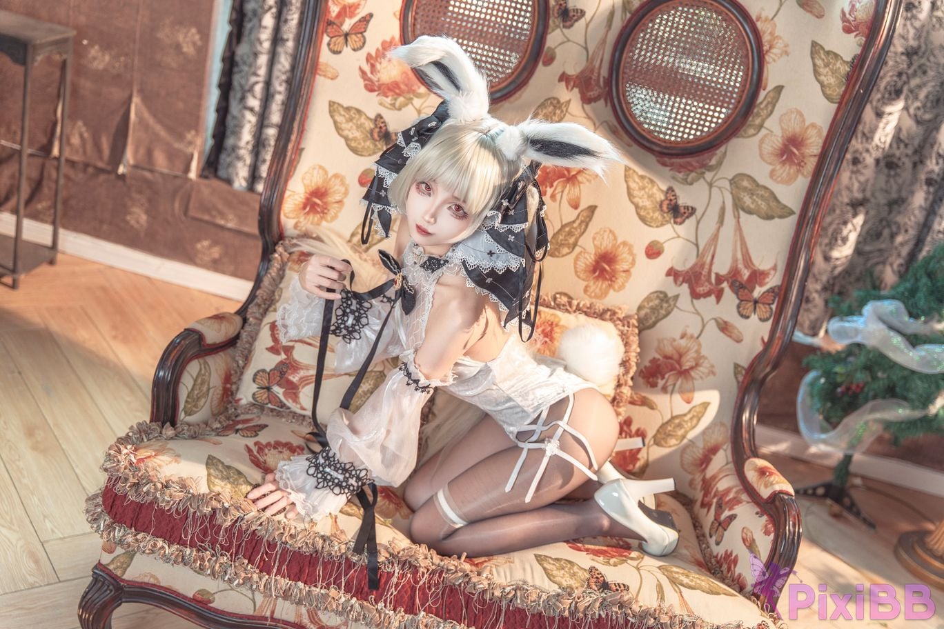 Cosplayer fox jiujiu azur lane Awesome white bunny girl PixiBB.COM 012