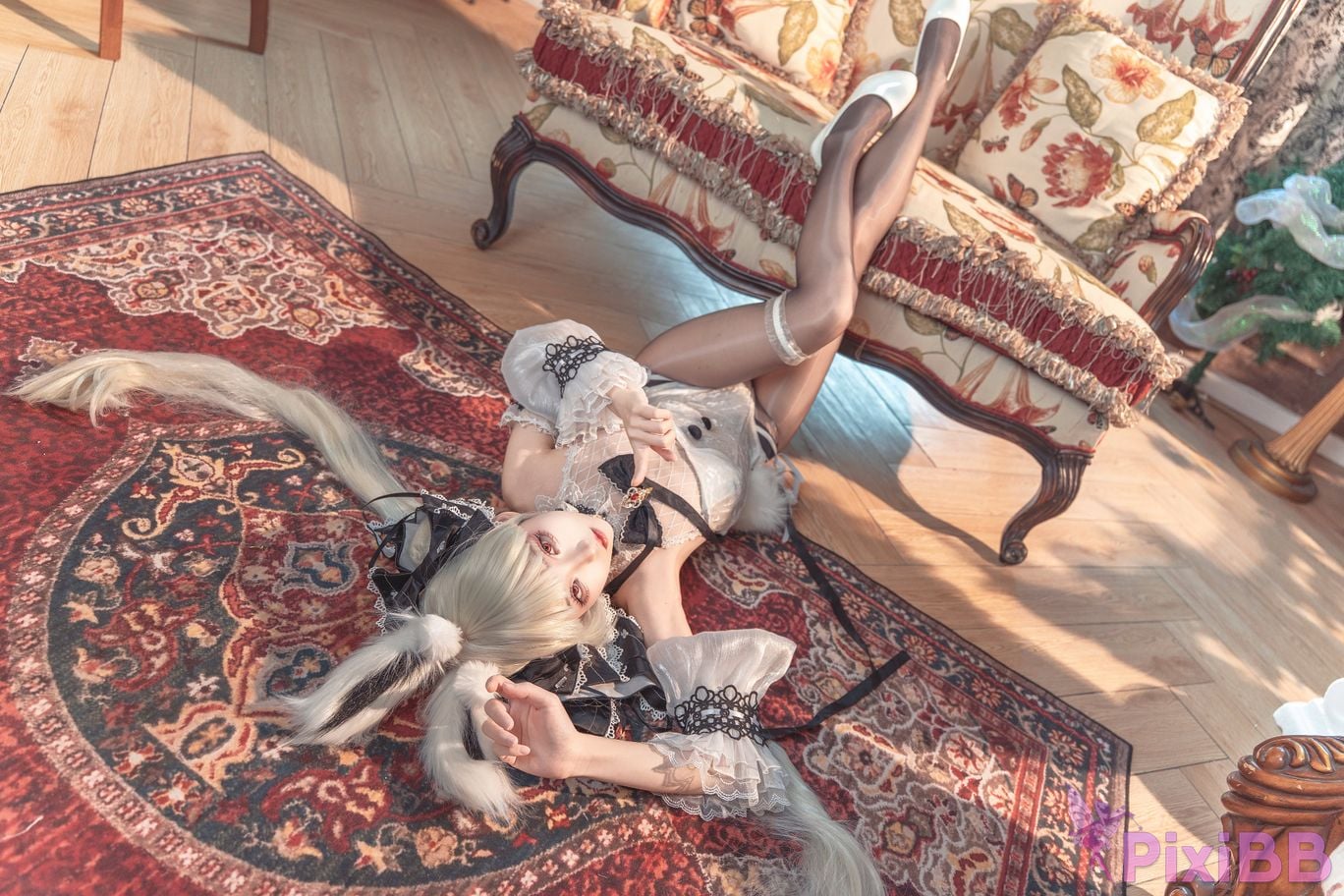 Cosplayer fox jiujiu azur lane Awesome white bunny girl PixiBB.COM 025