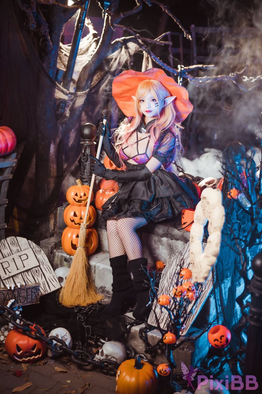 Coser Hu jiu jiu PixiBB.COM 001