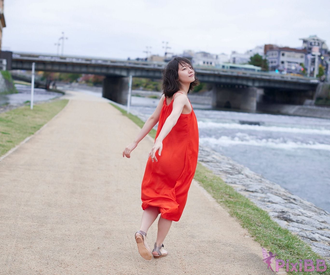 Japanese Idol Riho Yoshioka Digital weekly pre photo collection to the west PixiBB.COM 033