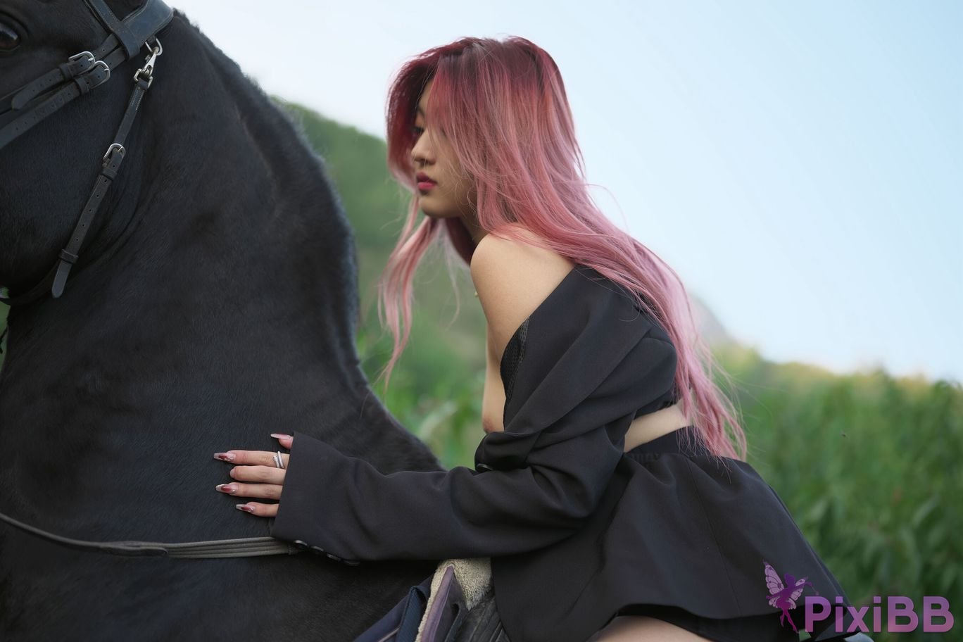 Private Photoshoot Jiang Yunya Innocent long legged model Full scale private photos of human body leaked at outdoor racecourse PixiBB.COM 204.PNG