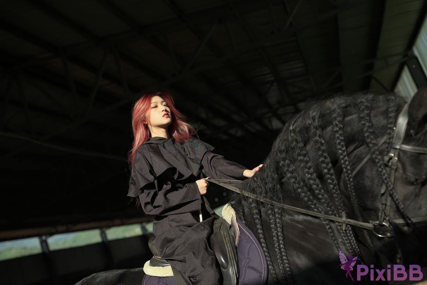 Private Photoshoot Jiang Yunya Innocent long legged model Full scale private photos of human body leaked at outdoor racecourse PixiBB.COM 321