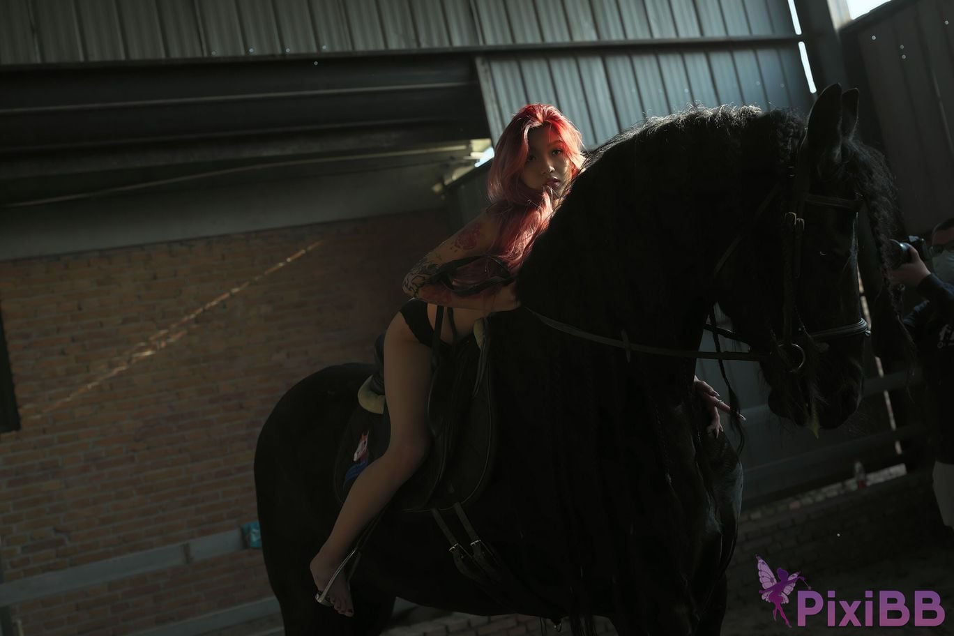 Private Photoshoot Jiang Yunya Innocent long legged model Full scale private photos of human body leaked at outdoor racecourse PixiBB.COM 368