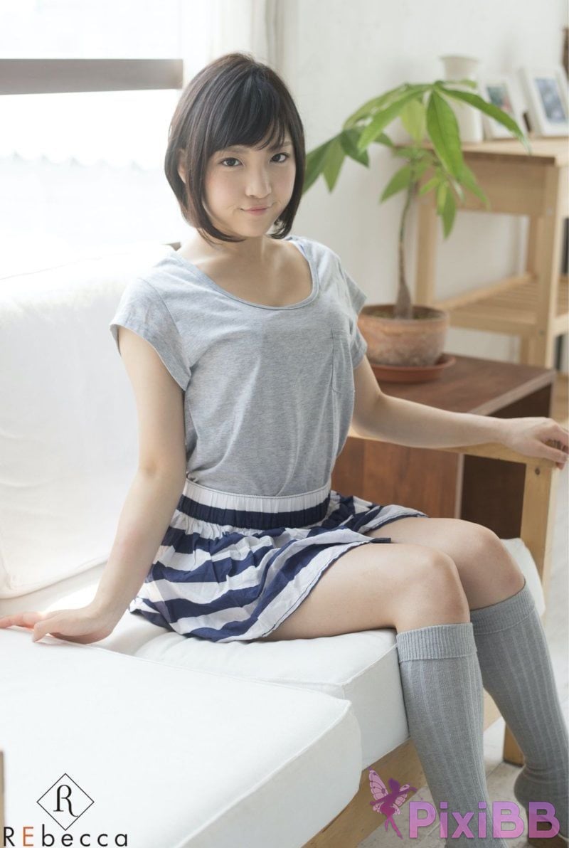 Japanese Idol Umi Hirose step up girl digital photo book PixiBB.COM 001