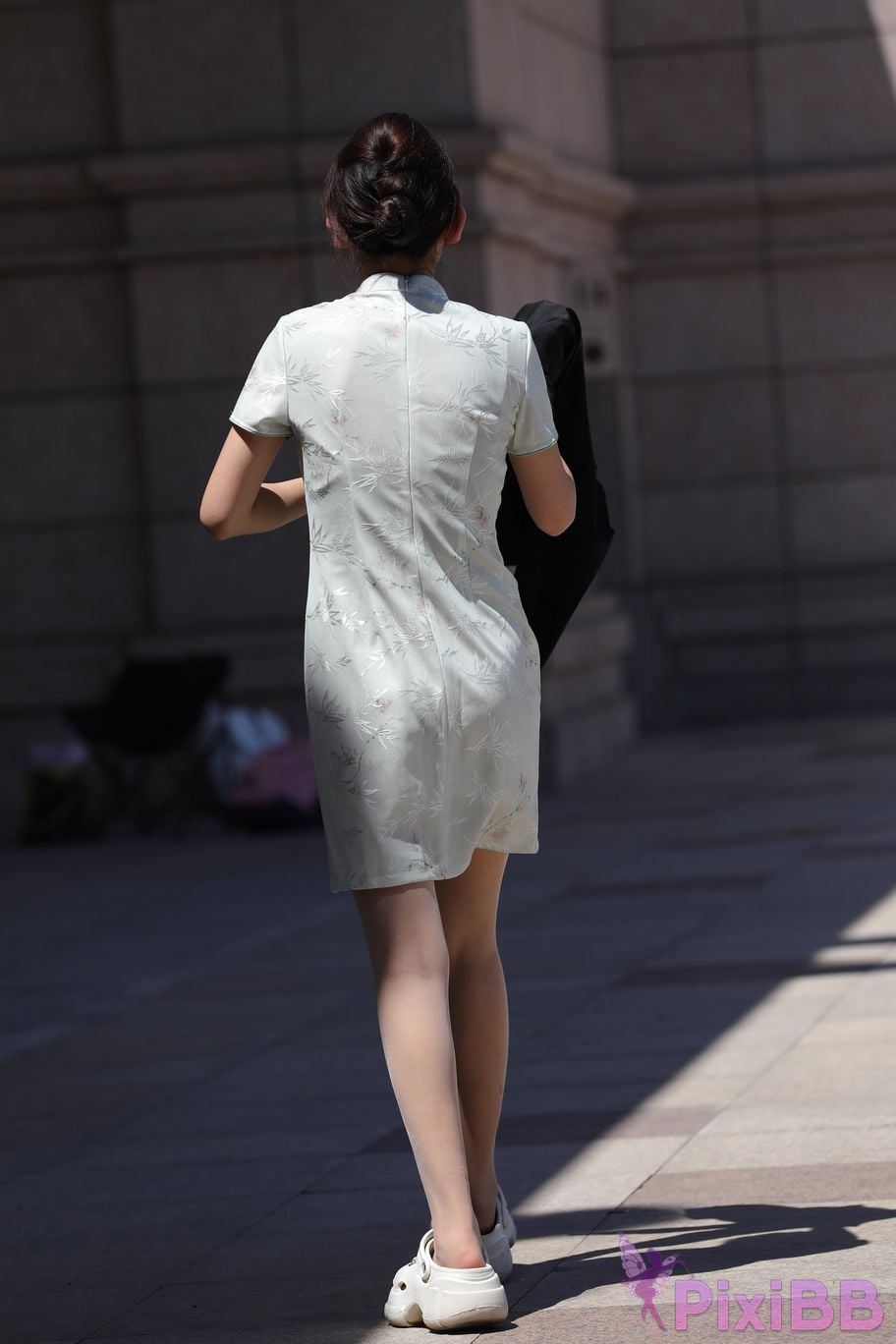 Featured Street Photography Works No.5510 Cheongsam lady PixiBB.COM 055