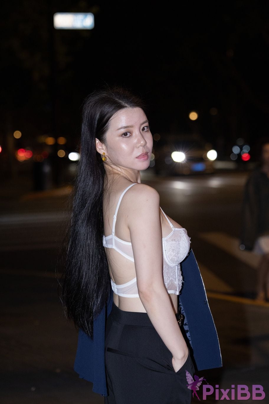 Featured Street Photography Works No.5505 Charming intellectual breasts PixiBB.COM 195