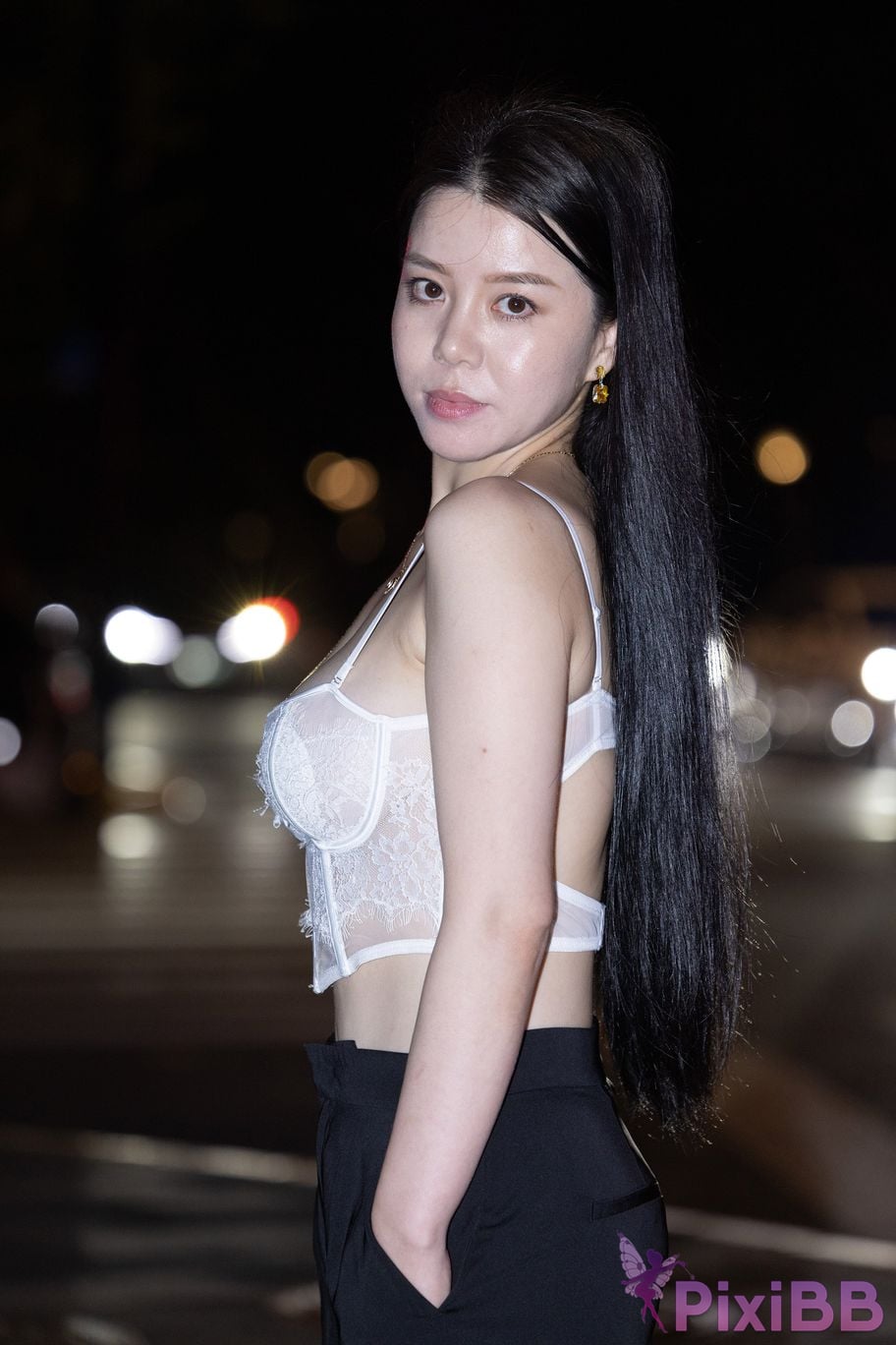Featured Street Photography Works No.5505 Charming intellectual breasts PixiBB.COM 261