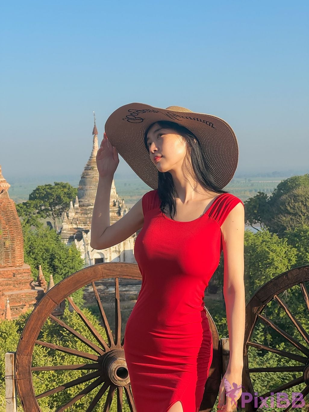 Patreon Leezy easy 2025.02 PixiBB.COM 085