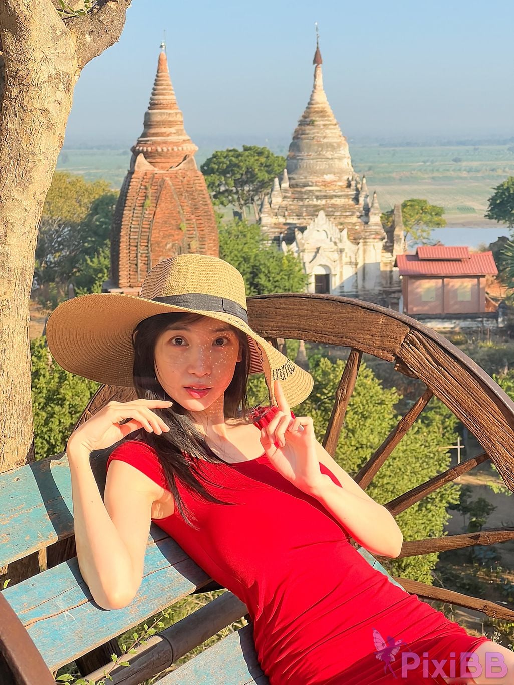 Patreon Leezy easy 2025.02 PixiBB.COM 092