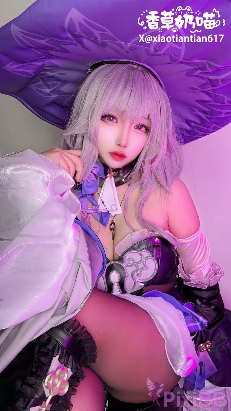 Cosplayer Vanilla Milk Meow Big Black Tower Collectors Edition PixiBB.COM 012