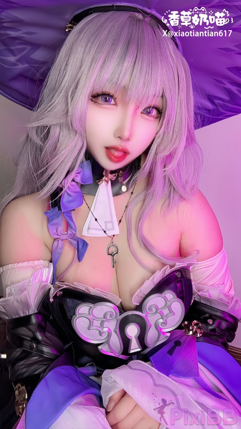 Cosplayer Vanilla Milk Meow Big Black Tower Collectors Edition PixiBB.COM 023