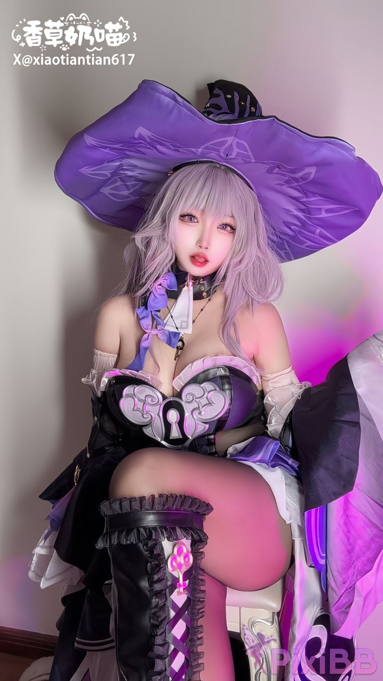 Cosplayer Vanilla Milk Meow Big Black Tower Collectors Edition PixiBB.COM 034