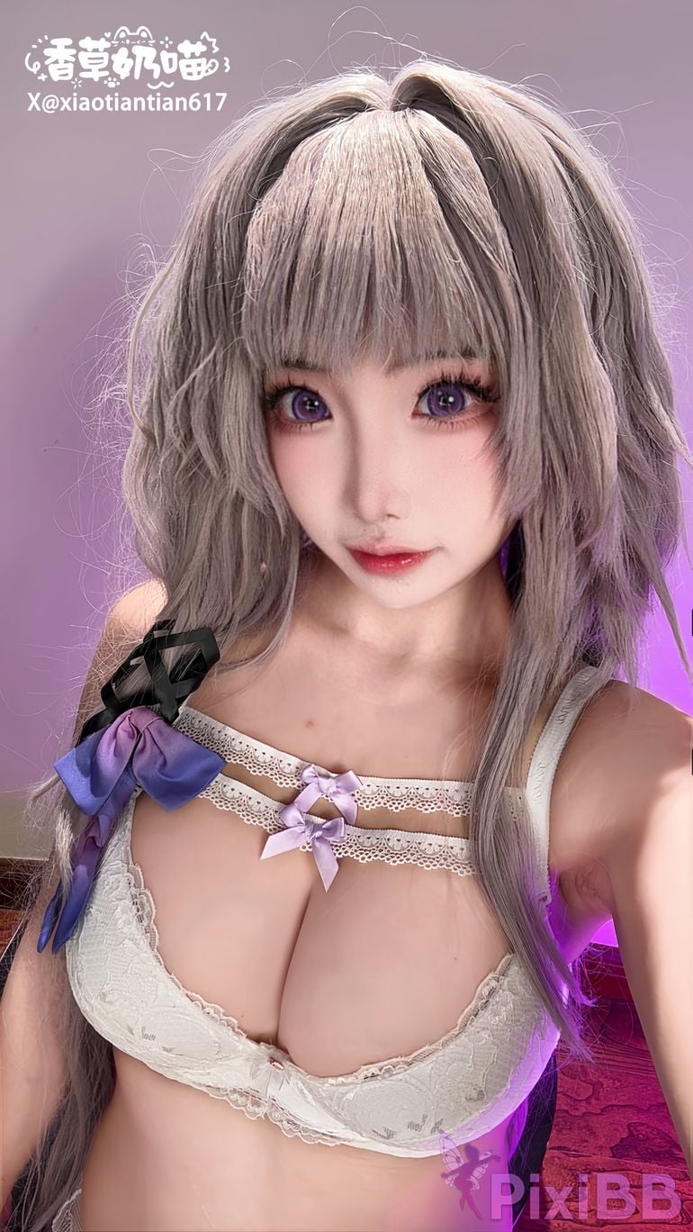 Cosplayer Vanilla Milk Meow Big Black Tower Collectors Edition PixiBB.COM 051