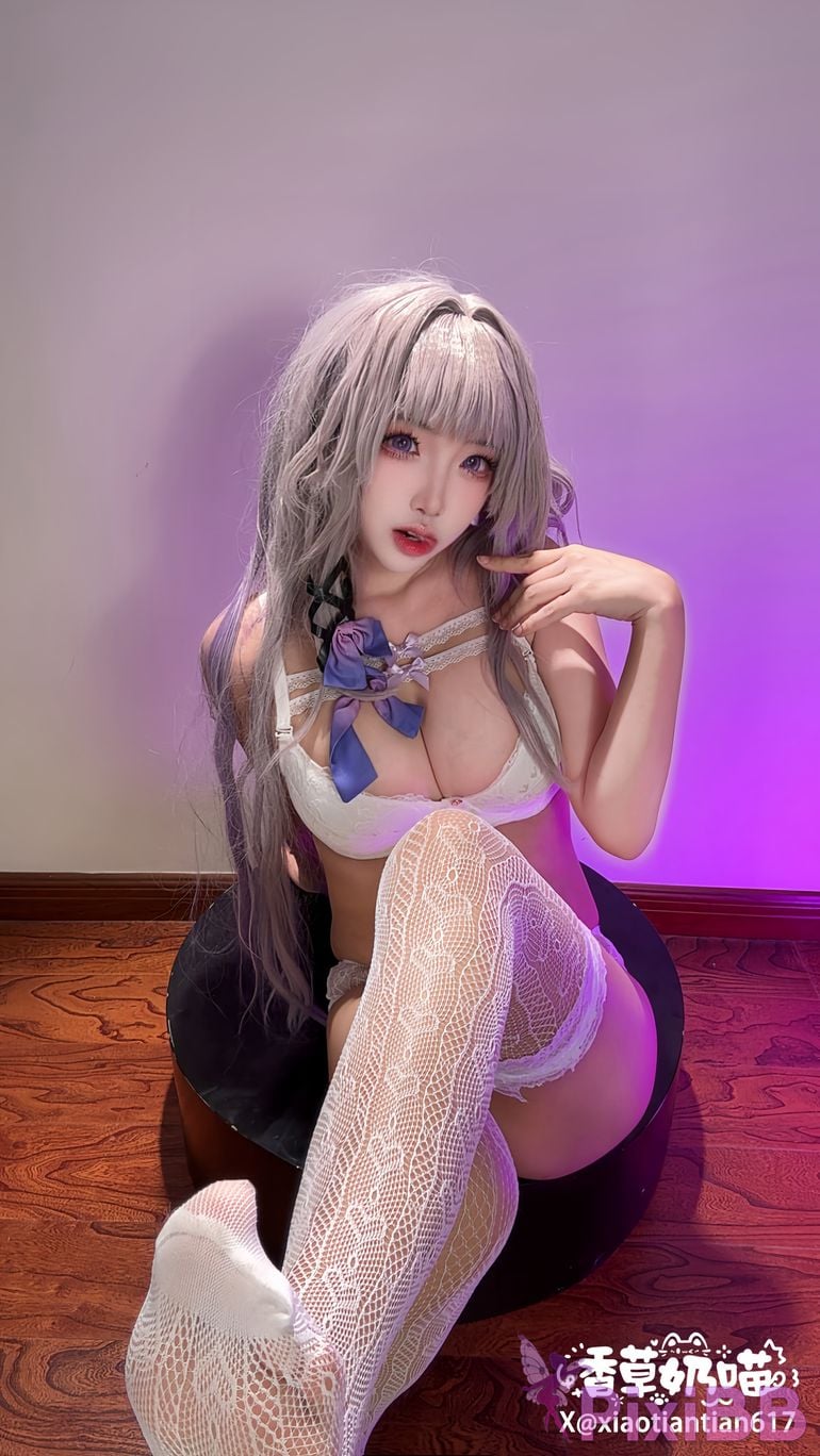 Cosplayer Vanilla Milk Meow Big Black Tower Collectors Edition PixiBB.COM 068
