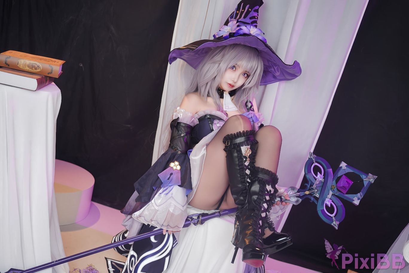 Cosplayer Vanilla Milk Meow Big Black Tower Collectors Edition PixiBB.COM 083