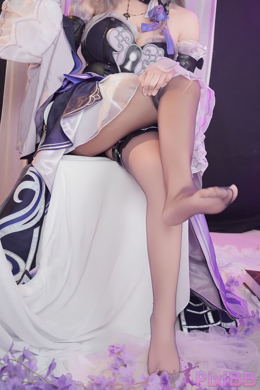 Cosplayer Vanilla Milk Meow Big Black Tower Collectors Edition PixiBB.COM 101