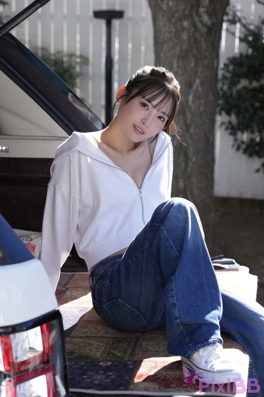 Japanese Idol Yura digital photo book Unrequited love is swaying bulgra PixiBB.COM 015