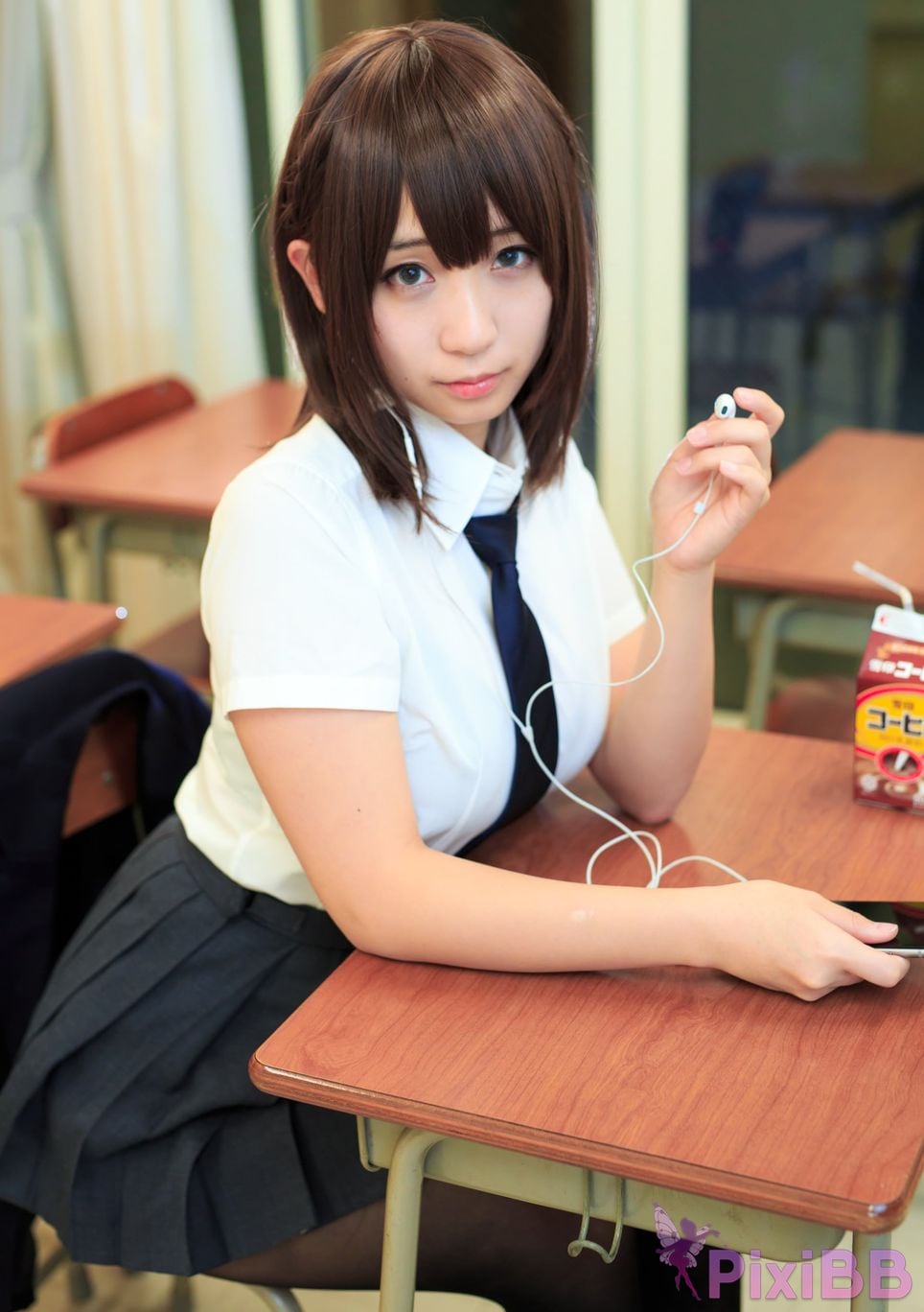 Japanese Idol Moe Iori That Child on Monday PixiBB.COM 142