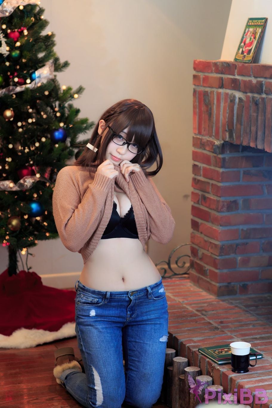 Japanese Idol Moe Iori That Child on Monday PixiBB.COM 204