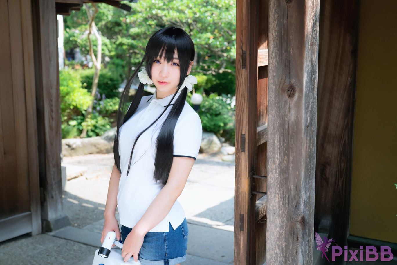 Japanese Idol Moe Iori Cosplay Ane Naru PixiBB.COM 001