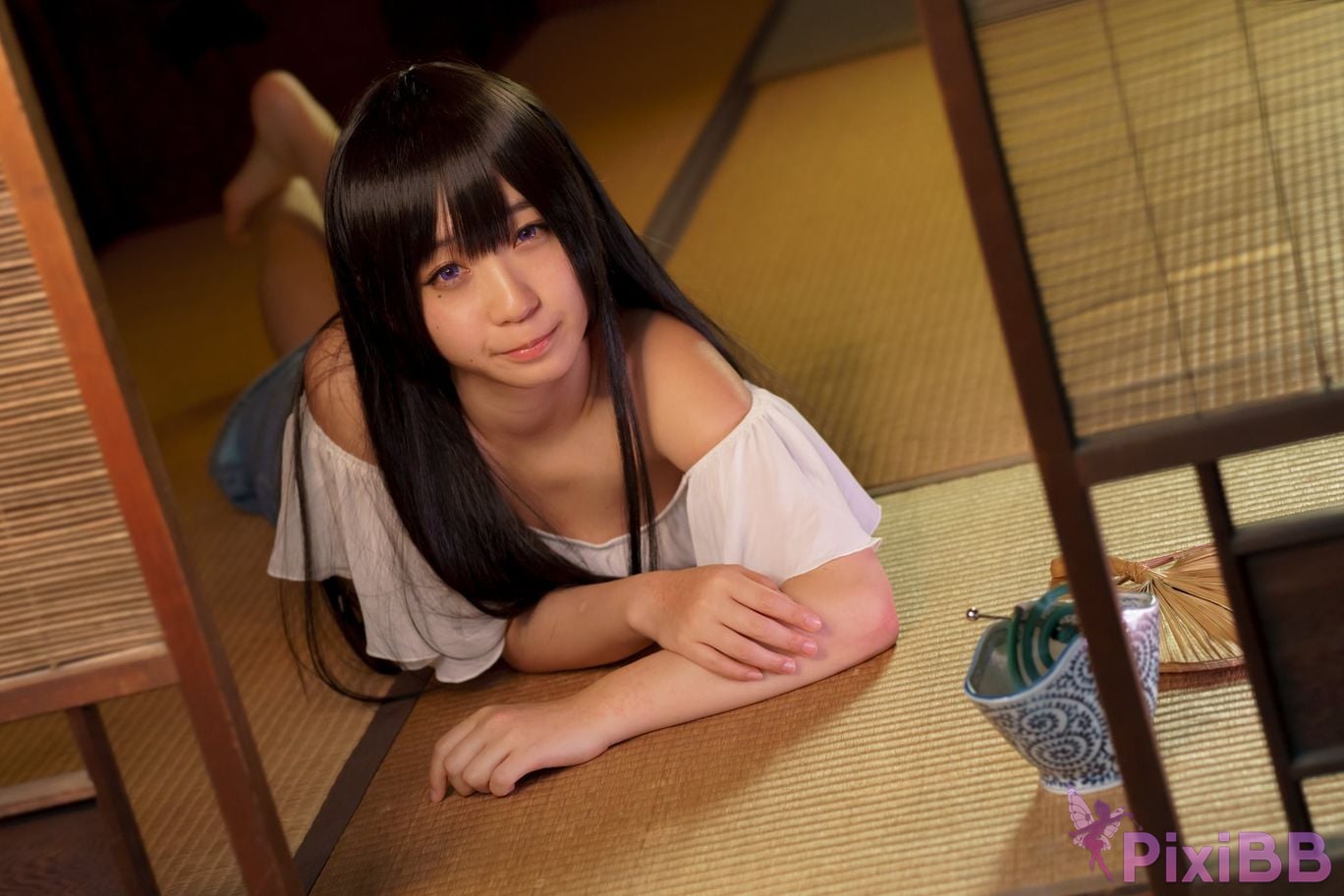 Japanese Idol Moe Iori Cosplay Ane Naru PixiBB.COM 391