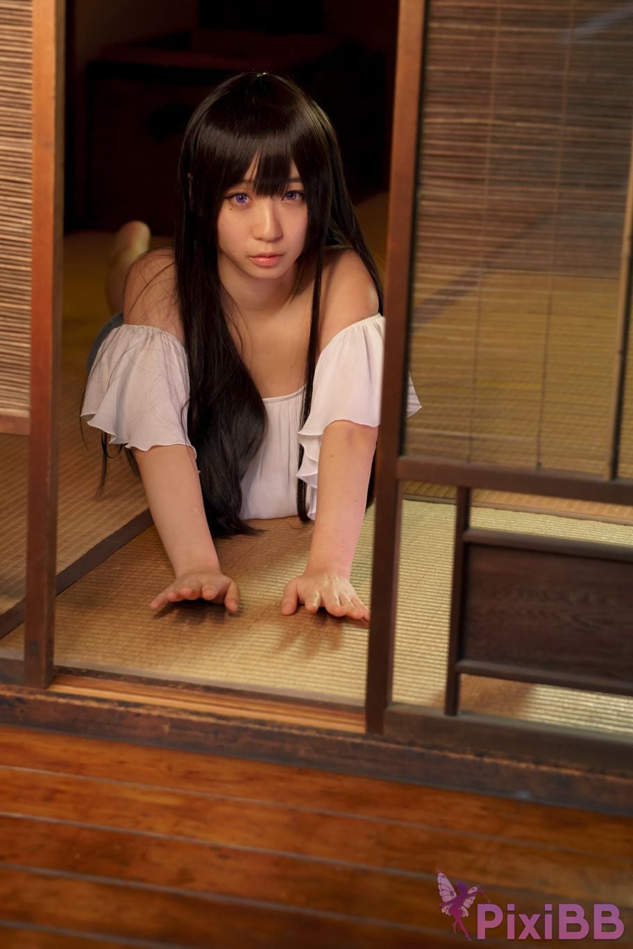Japanese Idol Moe Iori Cosplay Ane Naru PixiBB.COM 393