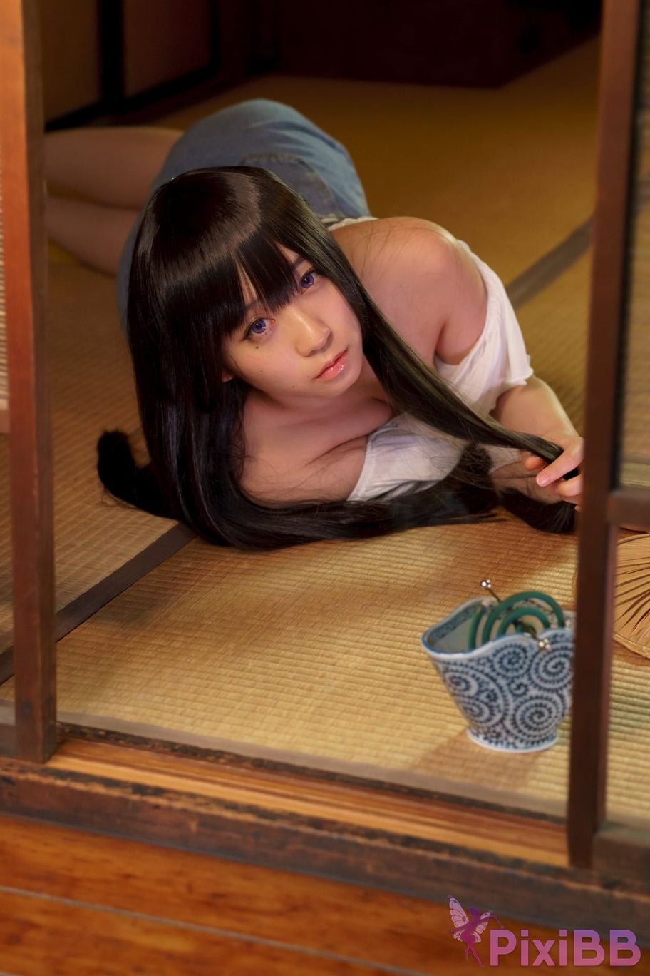 Japanese Idol Moe Iori Cosplay Ane Naru PixiBB.COM 398