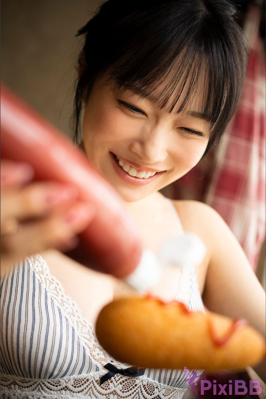 Japanese Idol Miyu Kishi retro simmering DIARY PARADE digital photo book PixiBB.COM 039