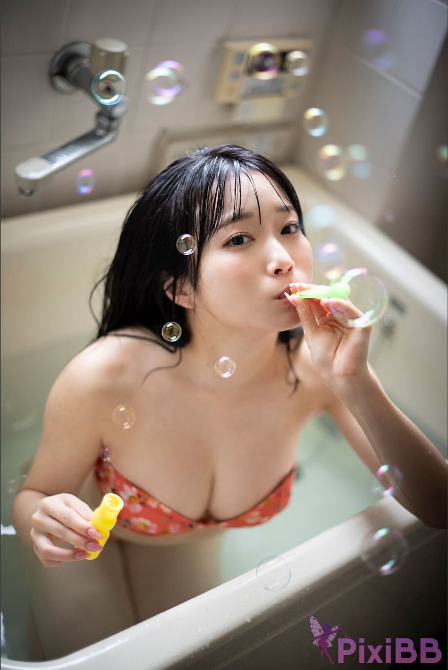 Japanese Idol Miyu Kishi retro simmering DIARY PARADE digital photo book PixiBB.COM 079