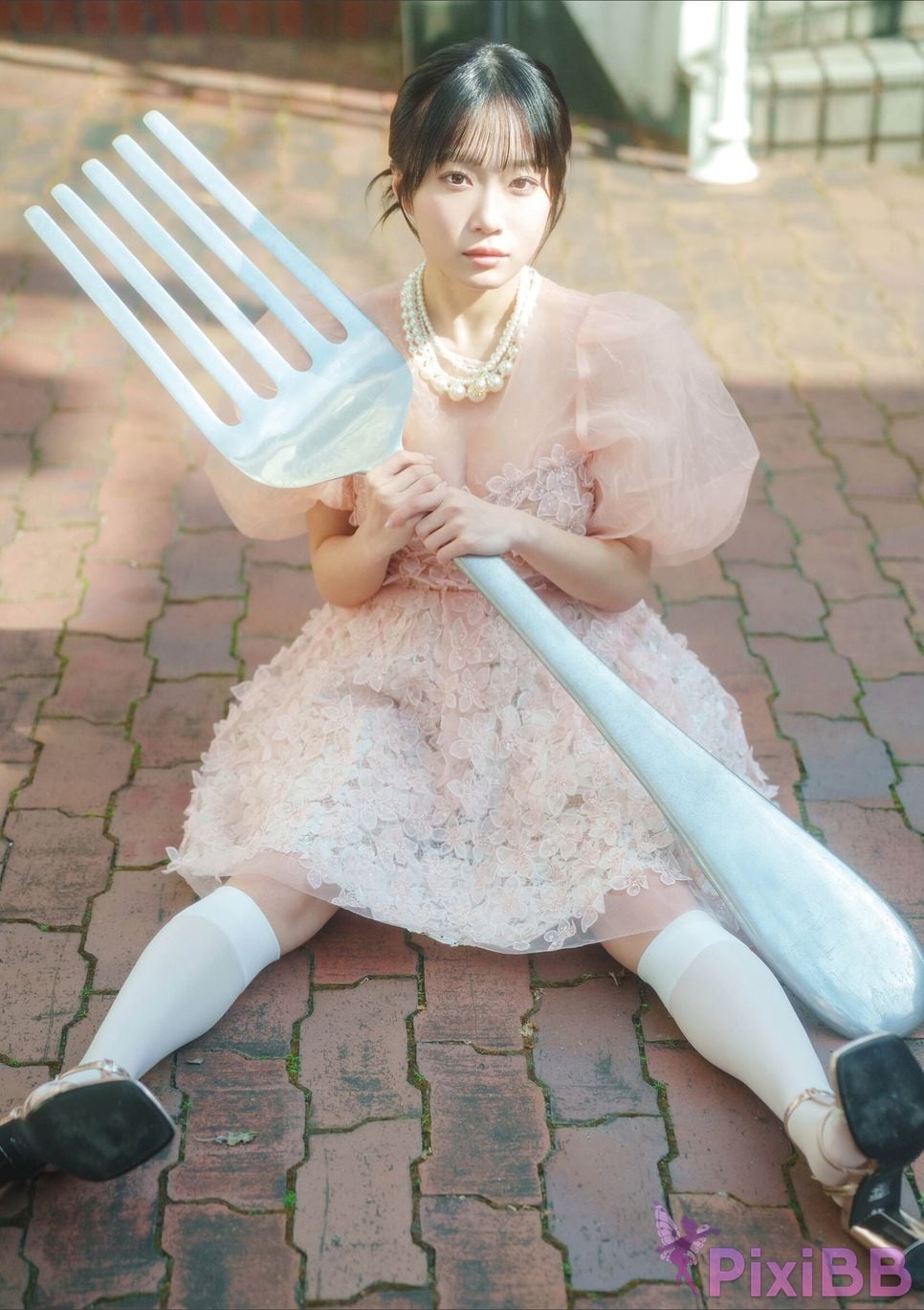 Japanese Idol Miyu Kishi Its not tiny. DOLCE Digital Photo Collection PixiBB.COM 047