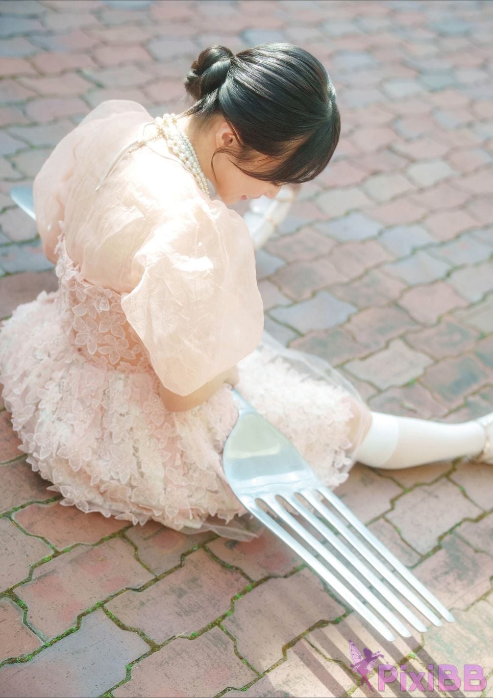 Japanese Idol Miyu Kishi Its not tiny. DOLCE Digital Photo Collection PixiBB.COM 048