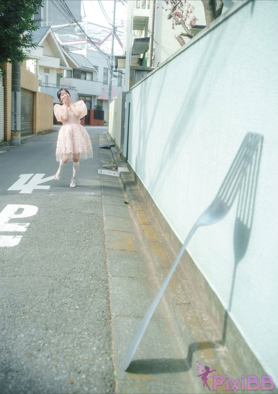 Japanese Idol Miyu Kishi Its not tiny. DOLCE Digital Photo Collection PixiBB.COM 053