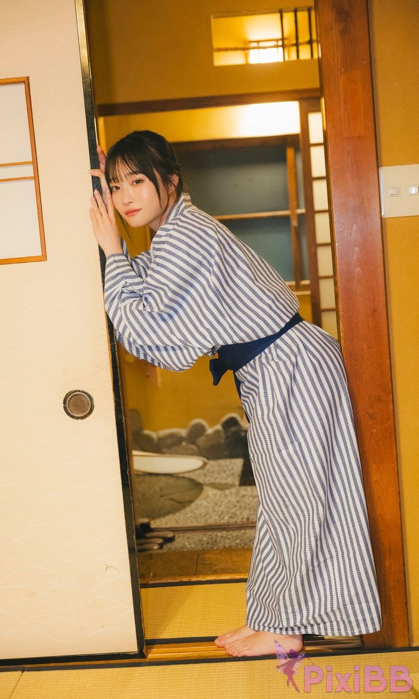 Japanese Idol Miyu Kishi Digital exclusive photo book I cant believe a day like this comes Weekly Playboy PHOTO BOOK PixiBB.COM 045