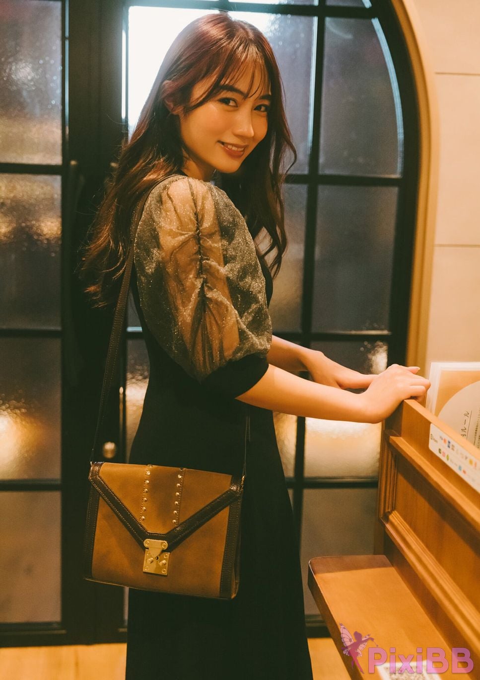 Japanese Idol Hikari Kuroki BRODY Digital Photo Book Midnight Romance PixiBB.COM 008