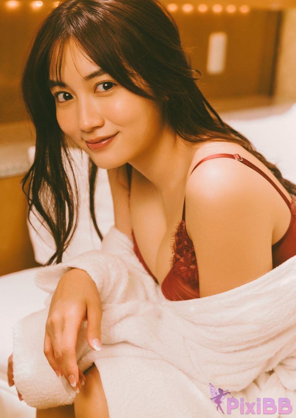 Japanese Idol Hikari Kuroki BRODY Digital Photo Book Midnight Romance PixiBB.COM 028