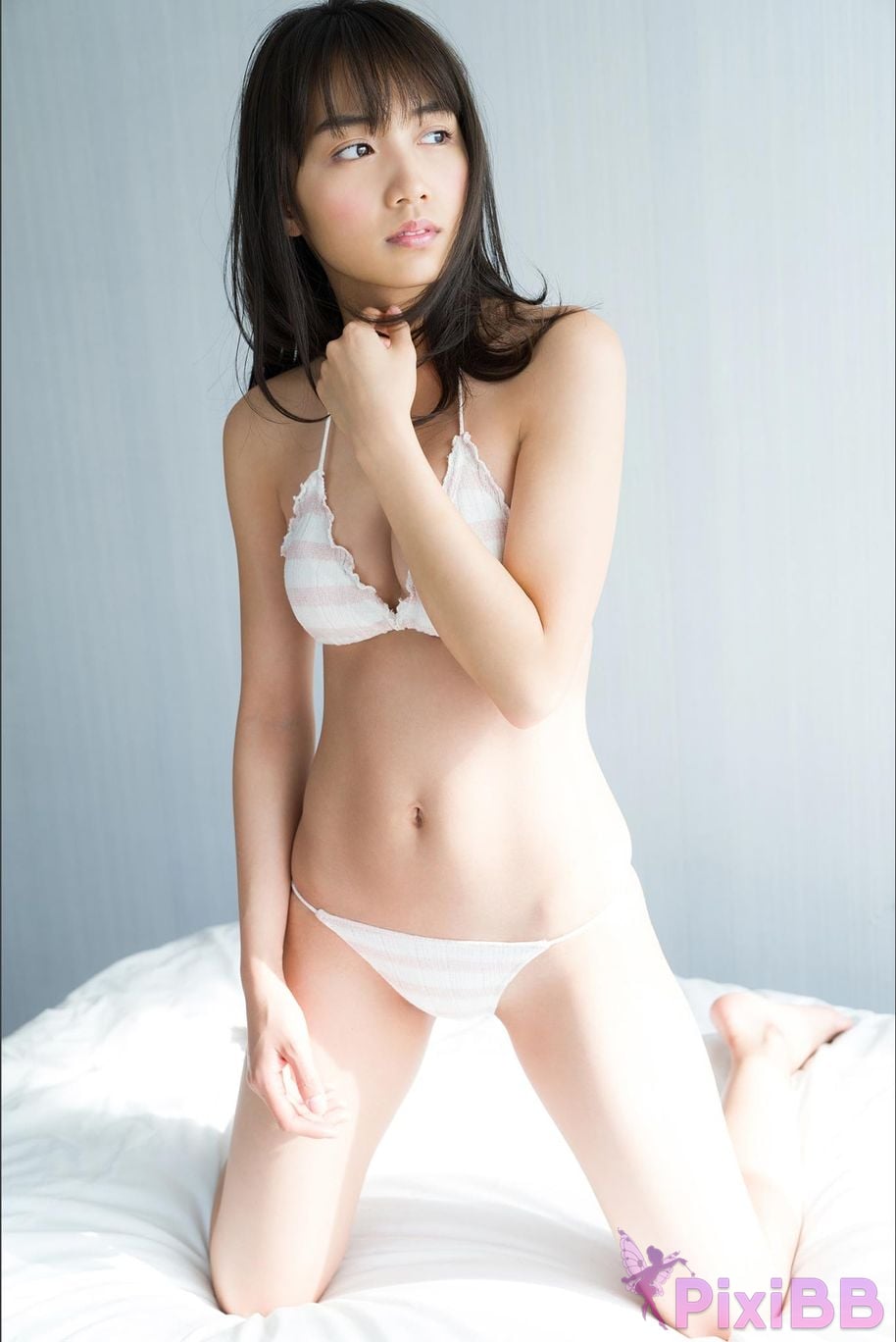 Japanese Idol Hikari Kuroki A divine beautiful girl Spisan gravure photo book PixiBB.COM 022